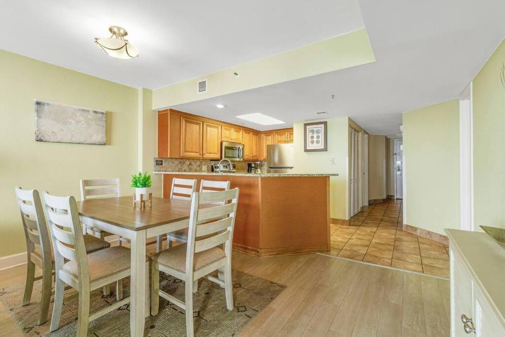Breathtaking Oceanfront Suite Grand Cayman 451 شاطئ ميرتل المظهر الخارجي الصورة