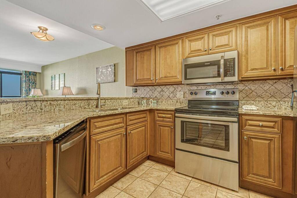 Breathtaking Oceanfront Suite Grand Cayman 451 شاطئ ميرتل المظهر الخارجي الصورة
