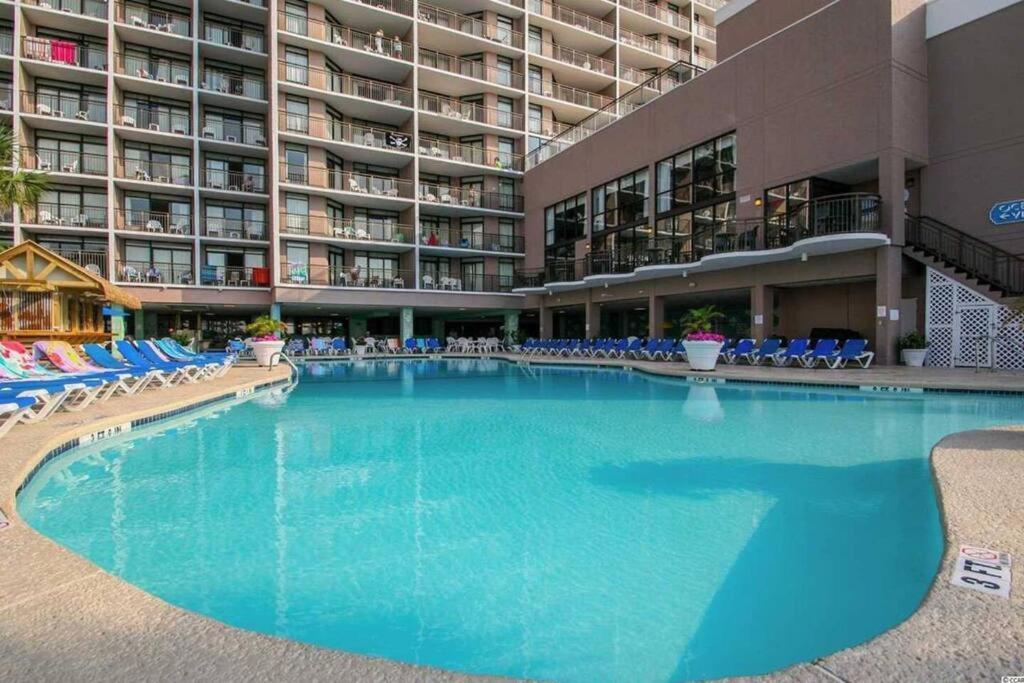 Breathtaking Oceanfront Suite Grand Cayman 451 شاطئ ميرتل المظهر الخارجي الصورة